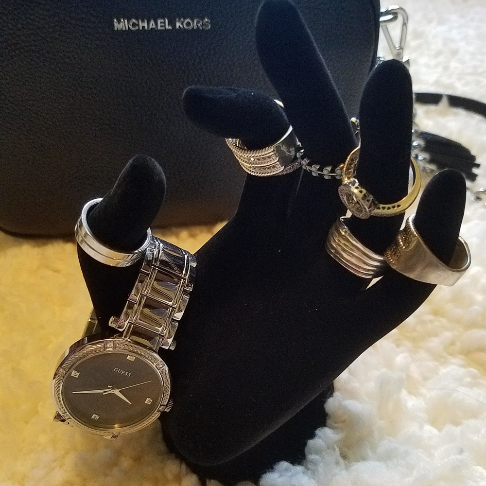 Velvet hand Jewelry organizer🖤
